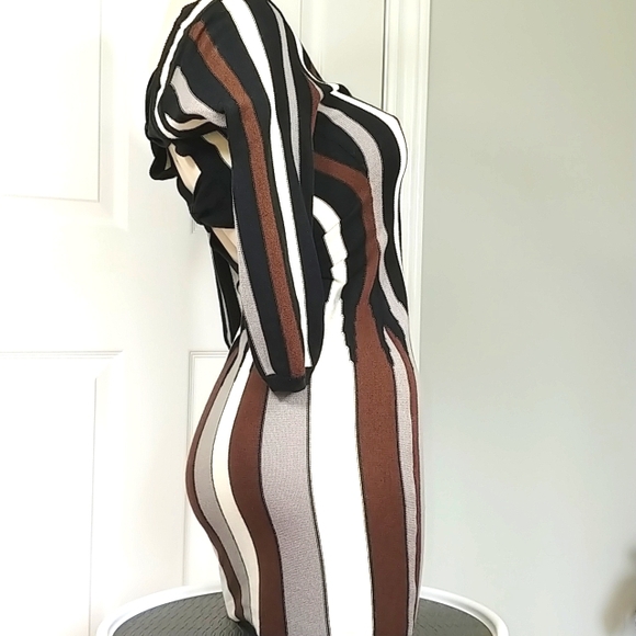 Mini body con striped knit dress size small - Picture 5 of 7